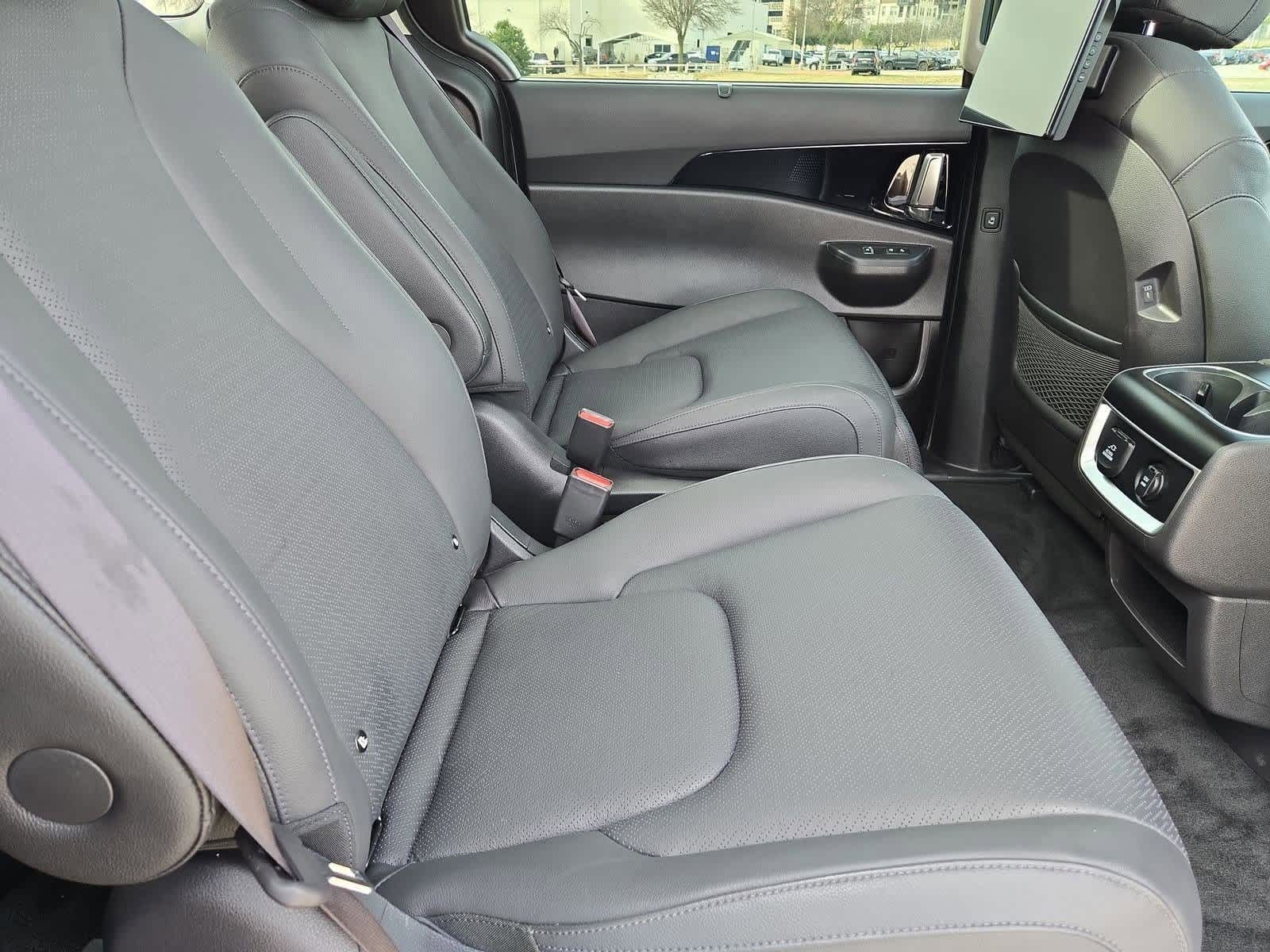 Thumbnail: 2025 Kia Carnival - 20