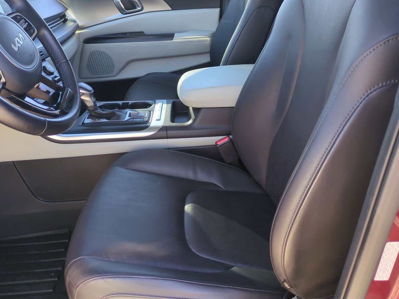 Thumbnail: 2024 Kia Carnival - 15