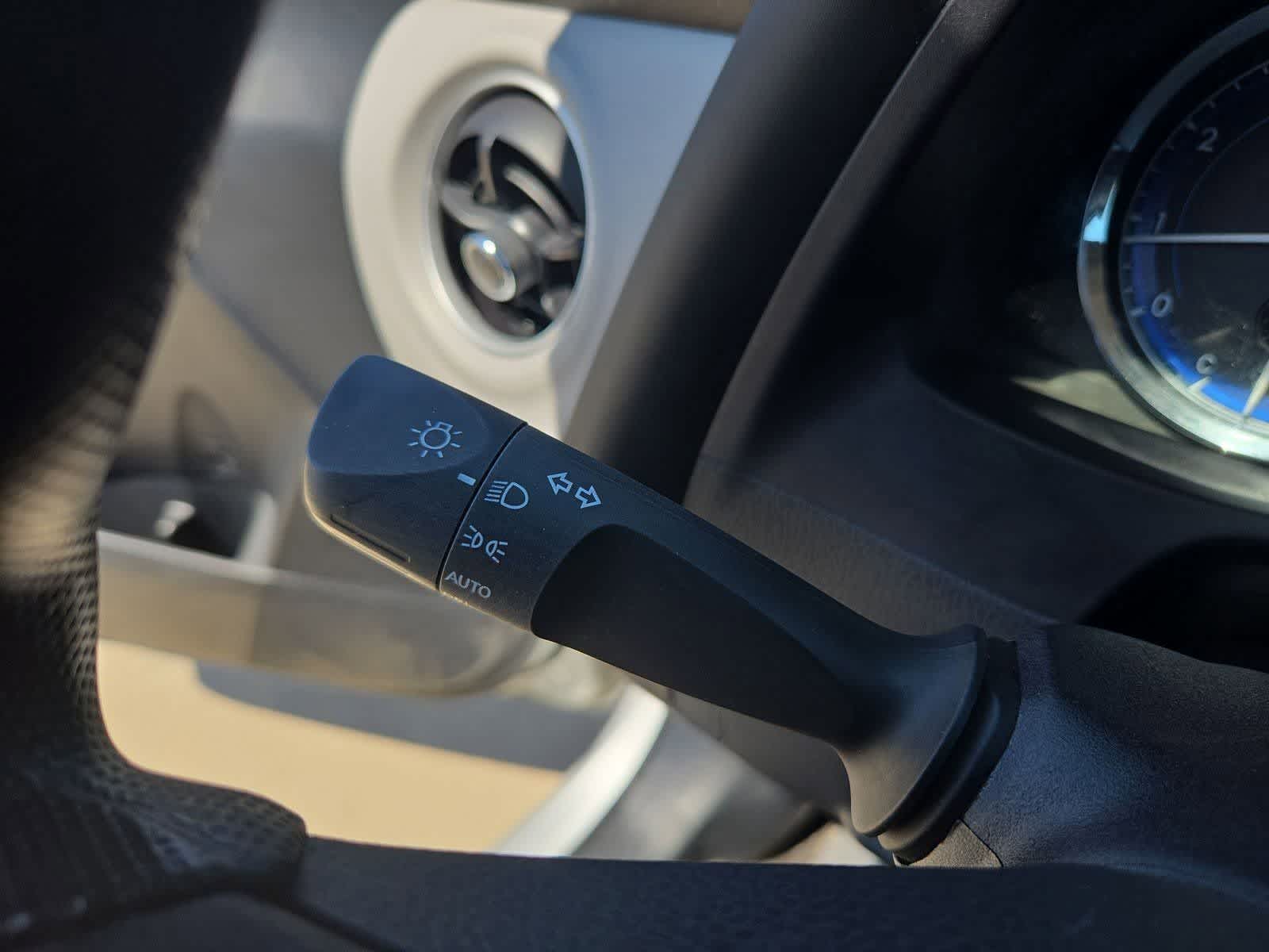 Thumbnail: 2017 Toyota Corolla - 24