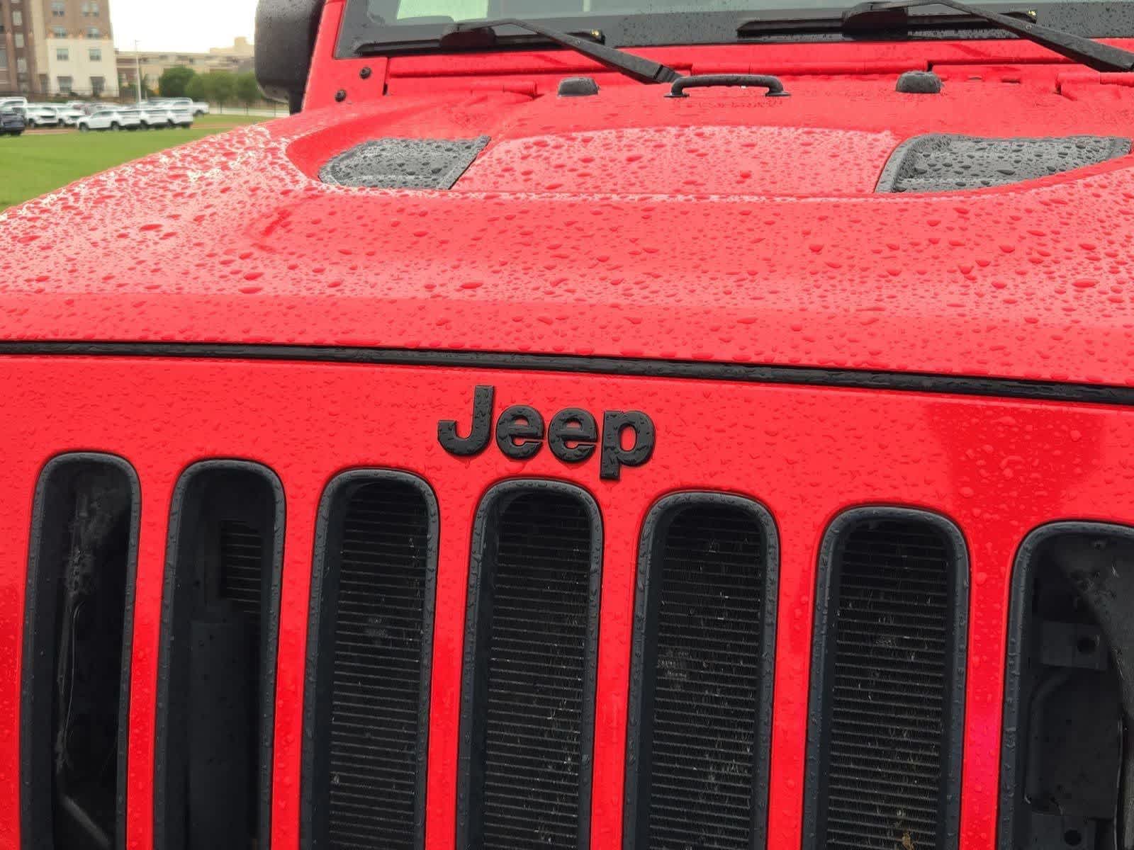 Thumbnail: 2015 Jeep Wrangler - 12