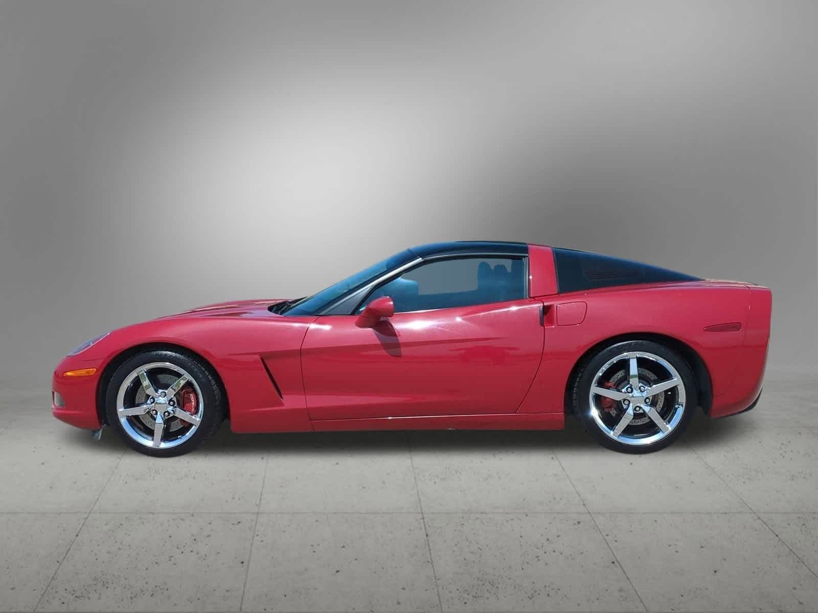 Thumbnail: 2005 Chevrolet Corvette - 3