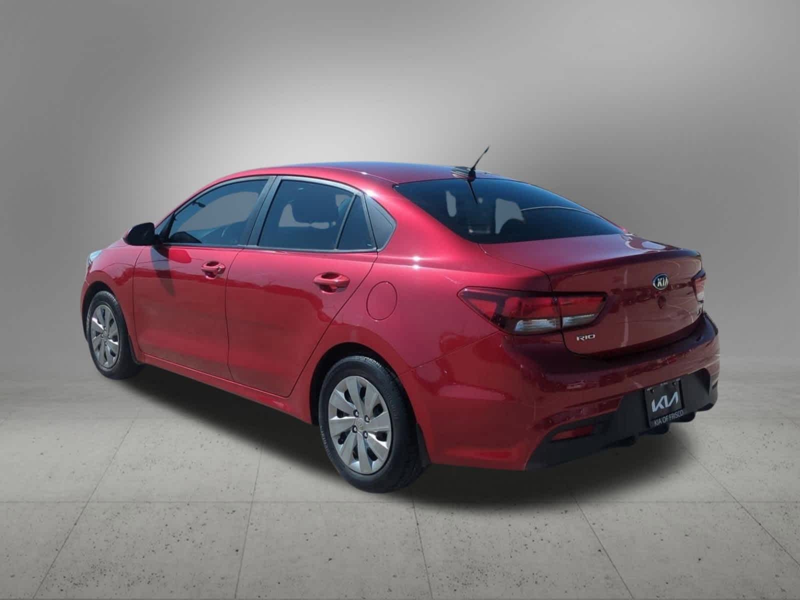 Thumbnail: 2019 Kia Rio - 4