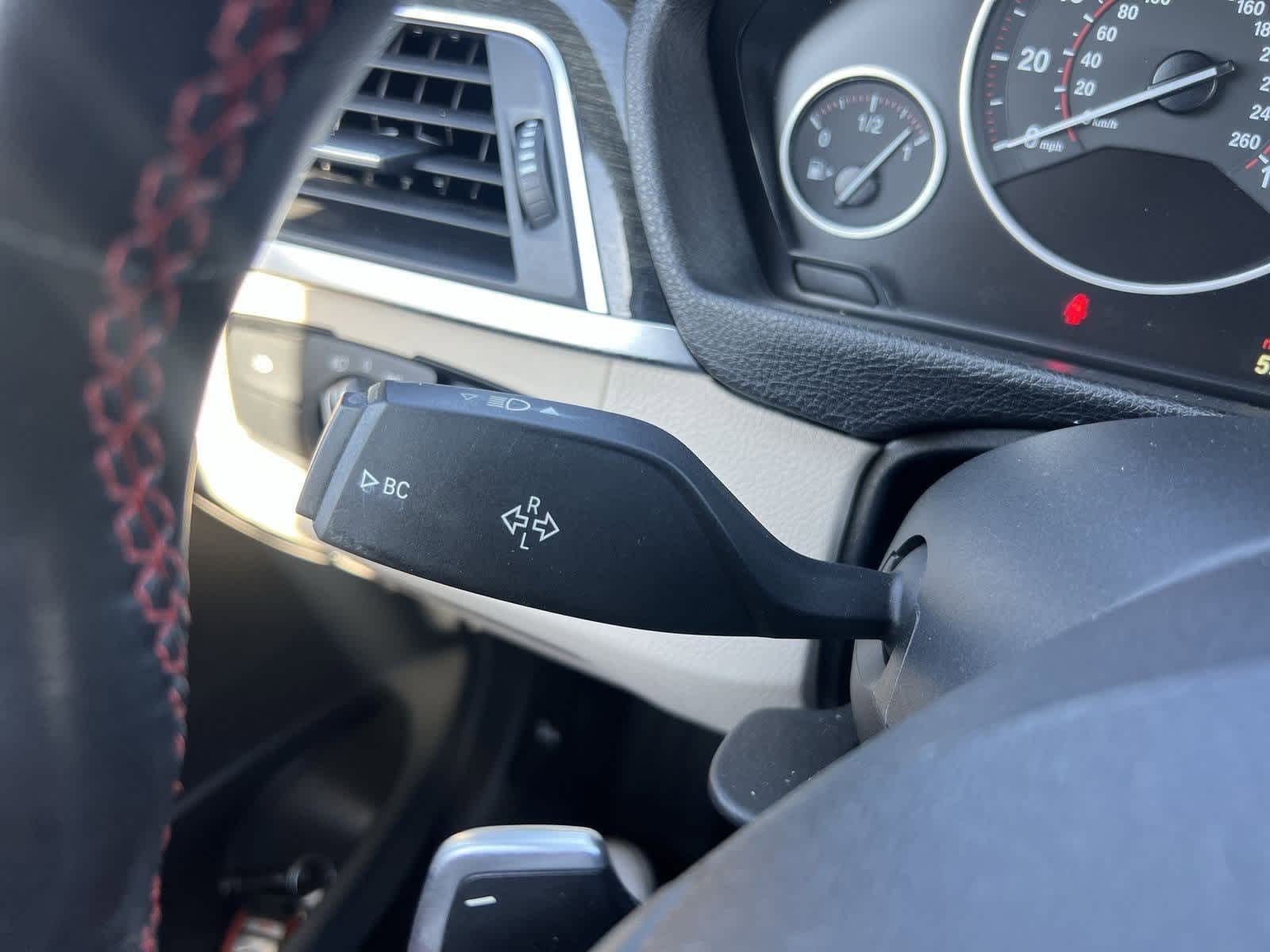 Thumbnail: 2018 BMW 3 Series - 34