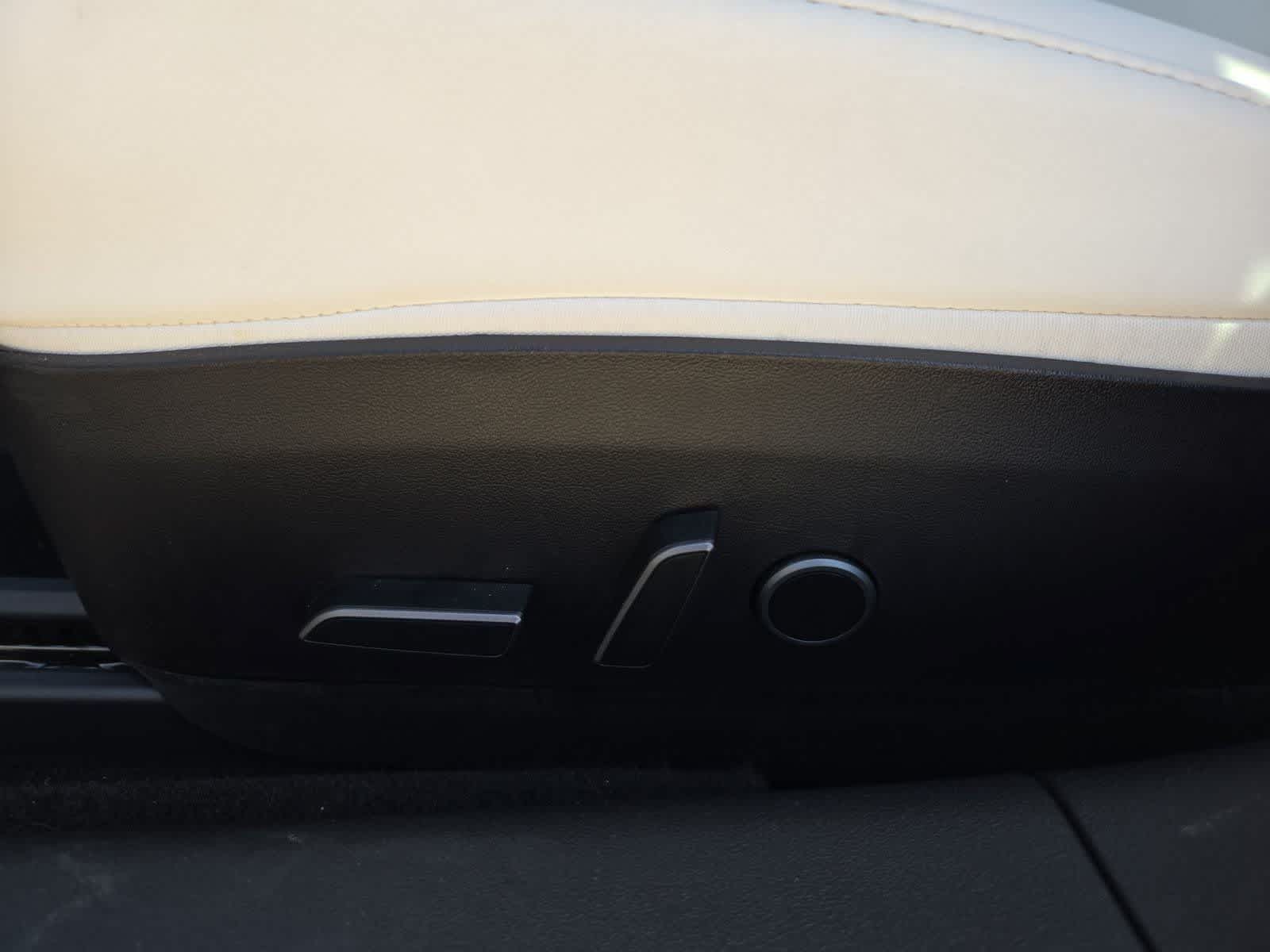 Thumbnail: 2023 Tesla Model 3 - 14