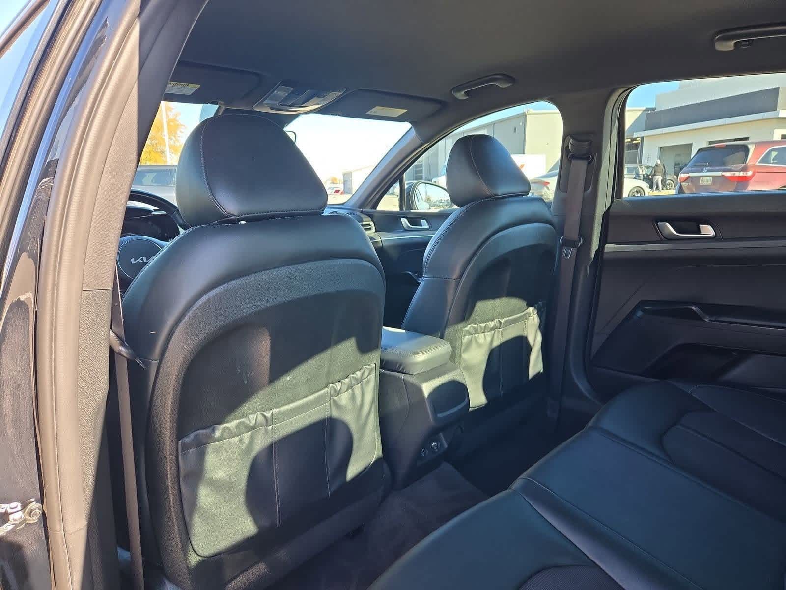 Thumbnail: 2023 Kia K5 - 16