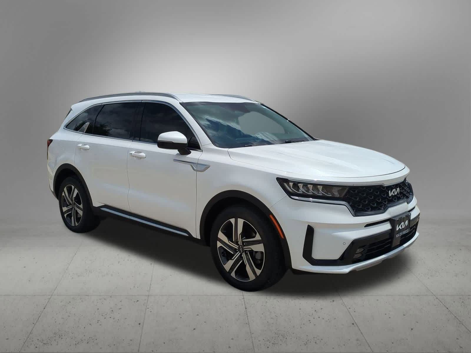 Thumbnail: 2023 Kia Sorento - 8