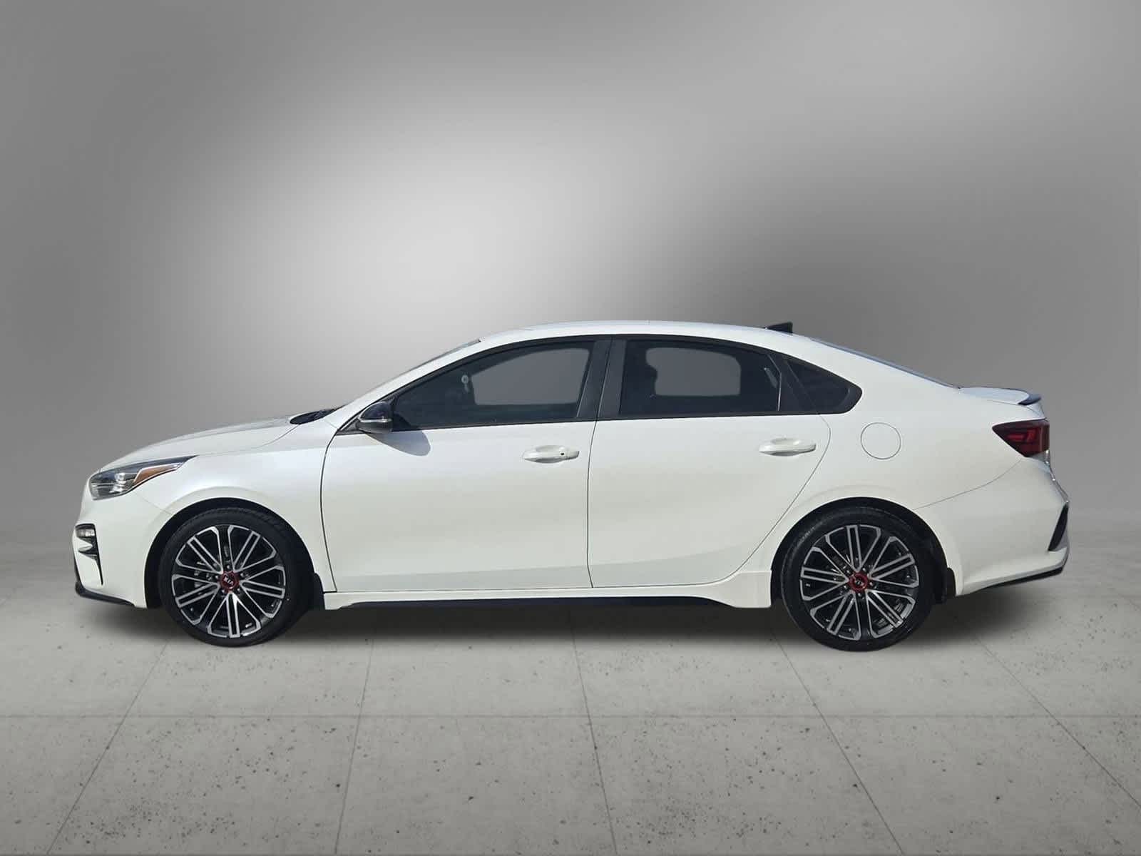 Thumbnail: 2020 Kia Forte - 3