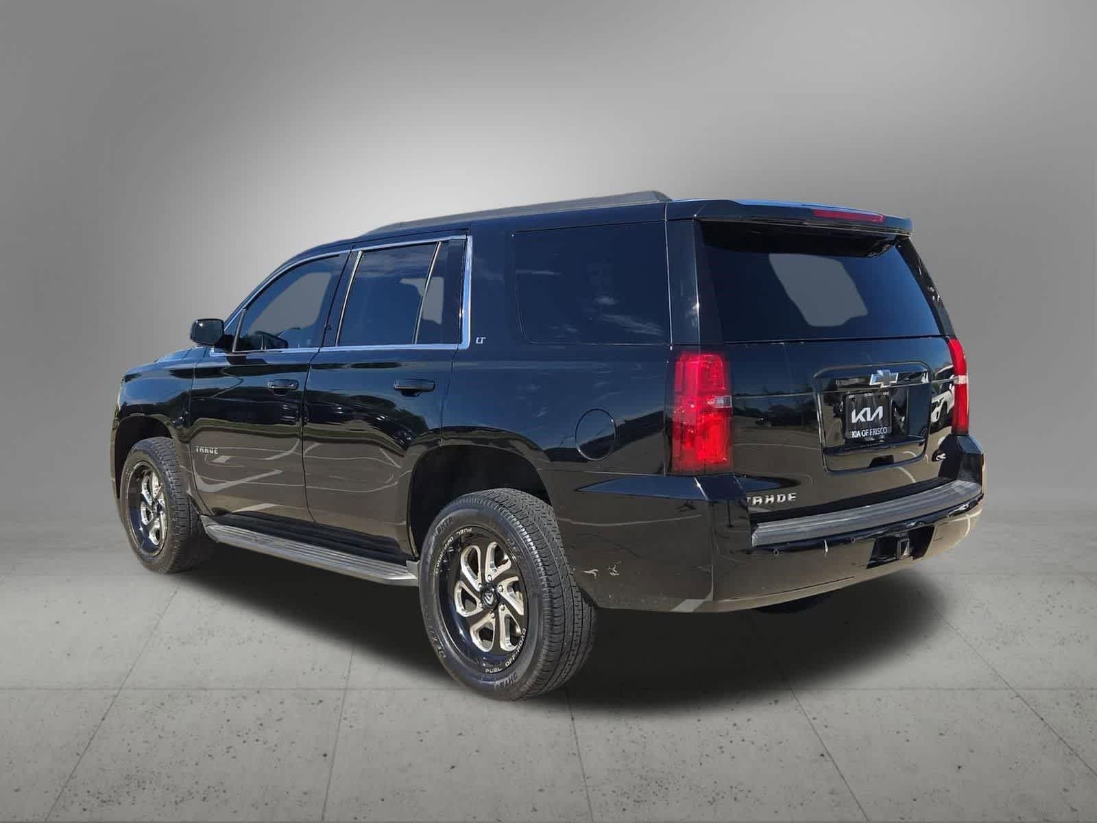 Thumbnail: 2019 Chevrolet Tahoe - 4