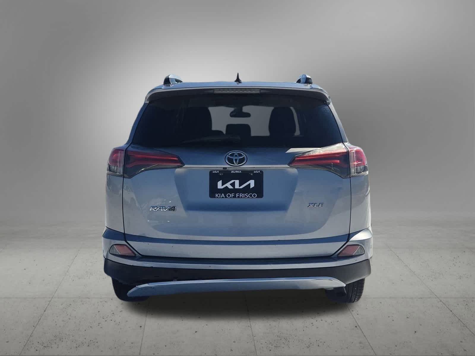 Thumbnail: 2016 Toyota RAV4 - 5