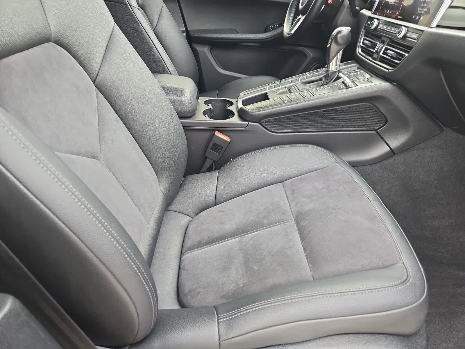 Thumbnail: 2020 Porsche Macan - 19