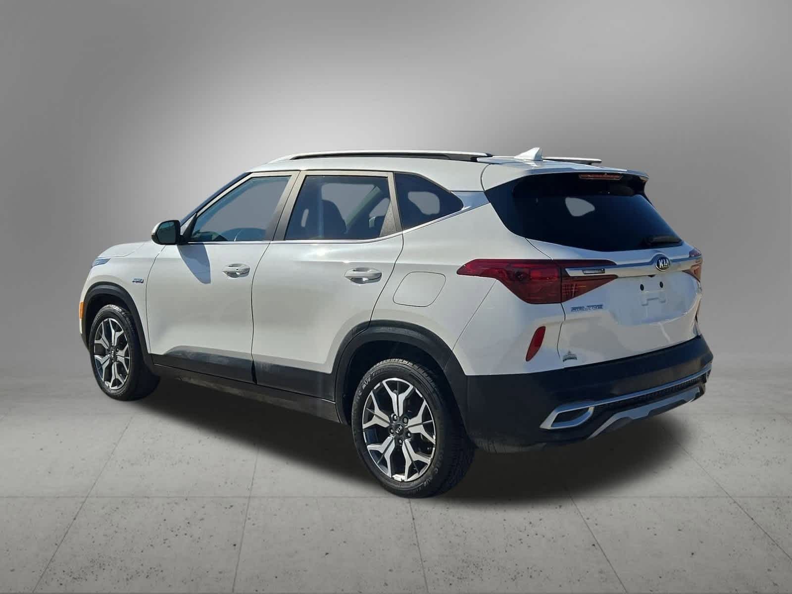 Thumbnail: 2021 Kia Seltos - 4