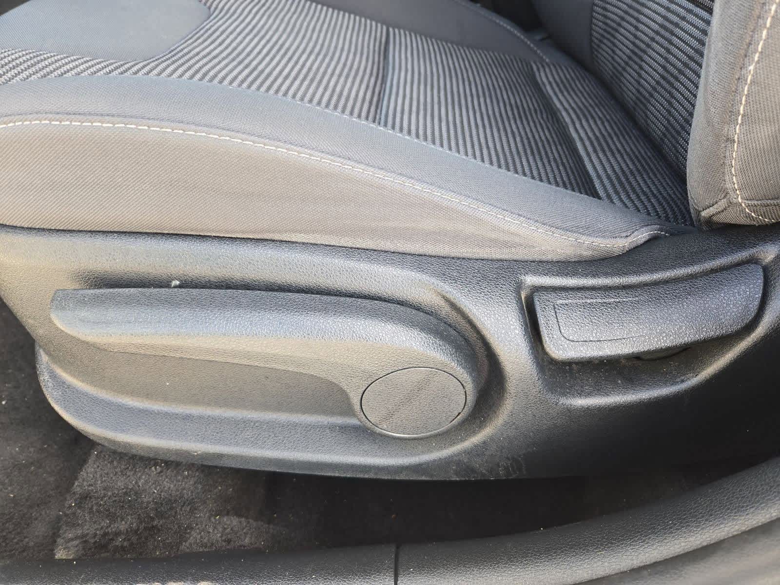 Thumbnail: 2018 Kia Niro - 16