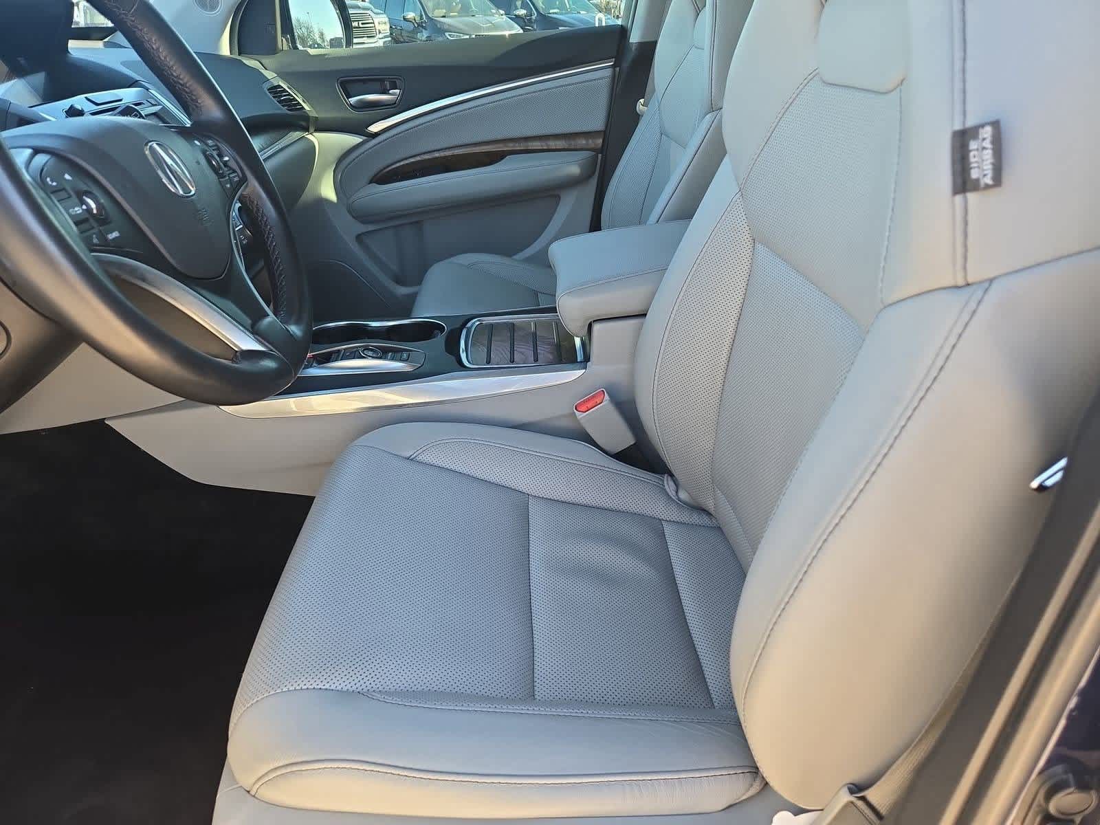 Thumbnail: 2020 Acura MDX - 15