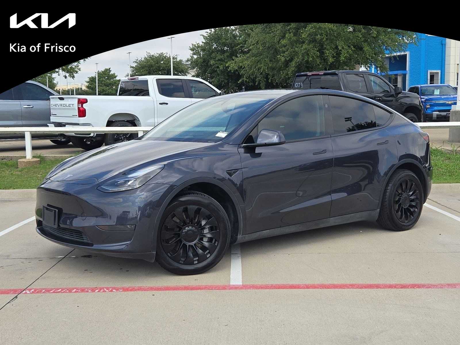 2024 Tesla Model Y Long Range Rear Wheel Drive's photo