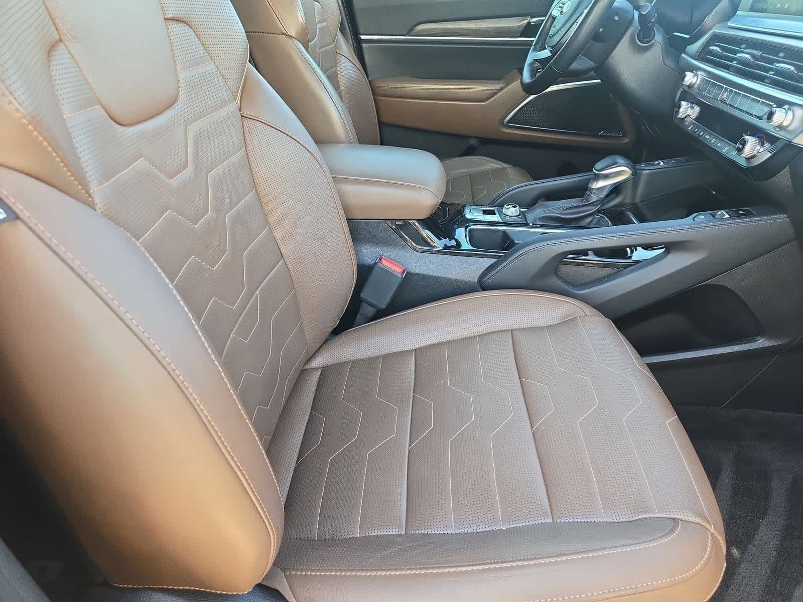 Thumbnail: 2020 Kia Telluride - 22