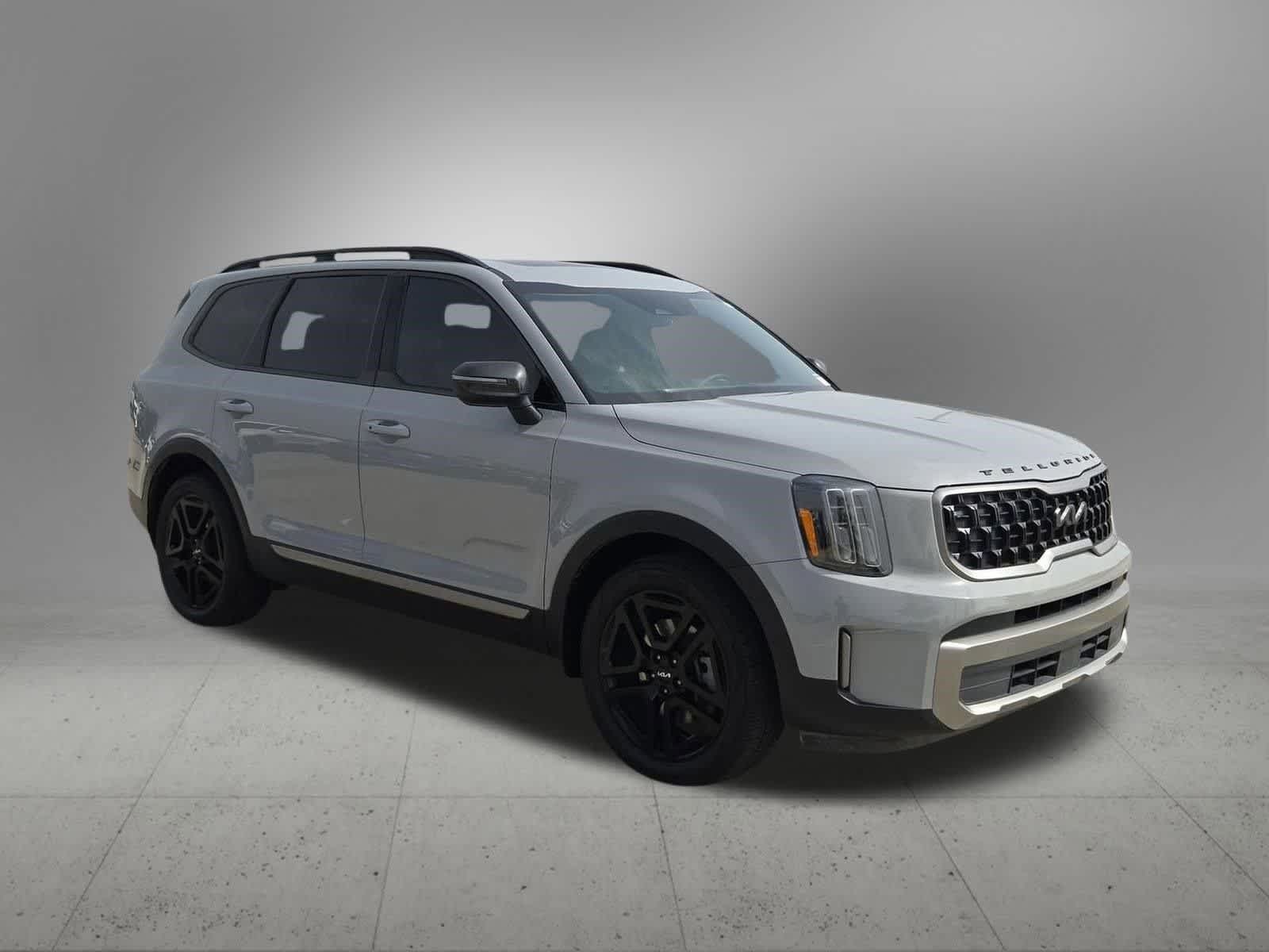 Thumbnail: 2023 Kia Telluride - 8