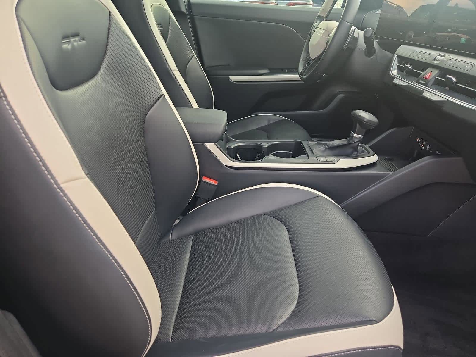 Thumbnail: 2025 Kia K4 - 22