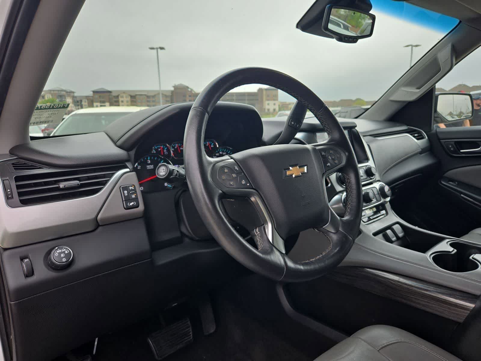 Thumbnail: 2015 Chevrolet Tahoe - 2