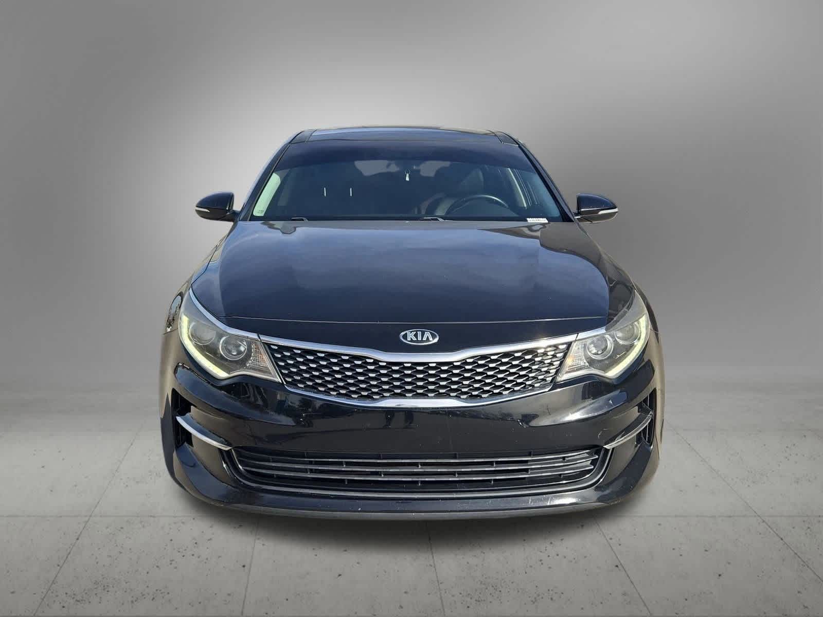 Thumbnail: 2016 Kia Optima - 9