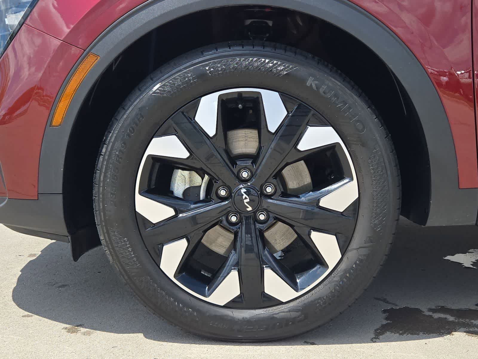 Thumbnail: 2023 Kia Sportage - 12