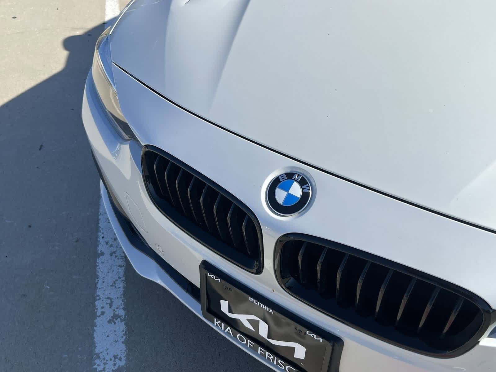 Thumbnail: 2018 BMW 3 Series - 17