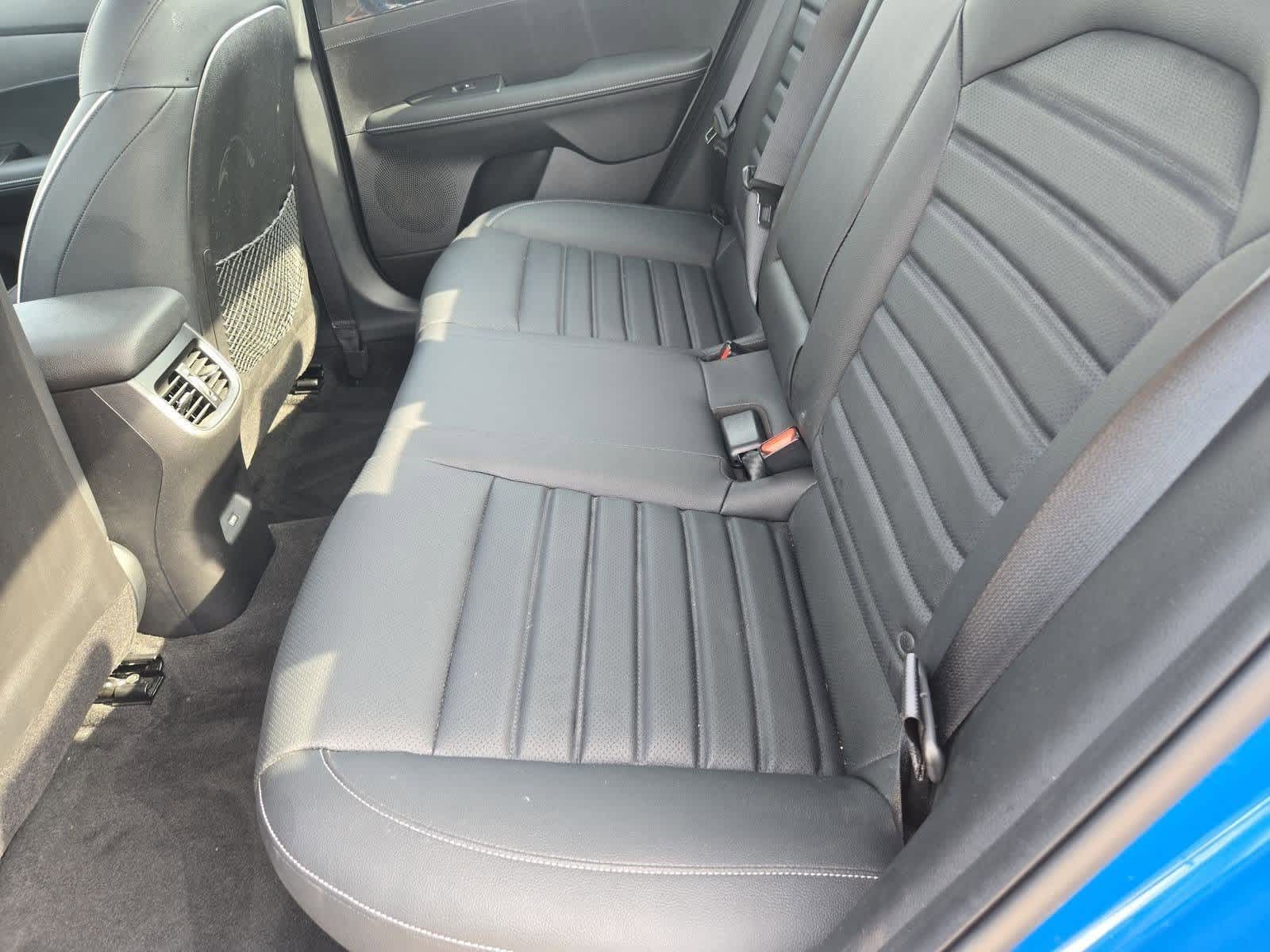 Thumbnail: 2023 Kia Forte - 20