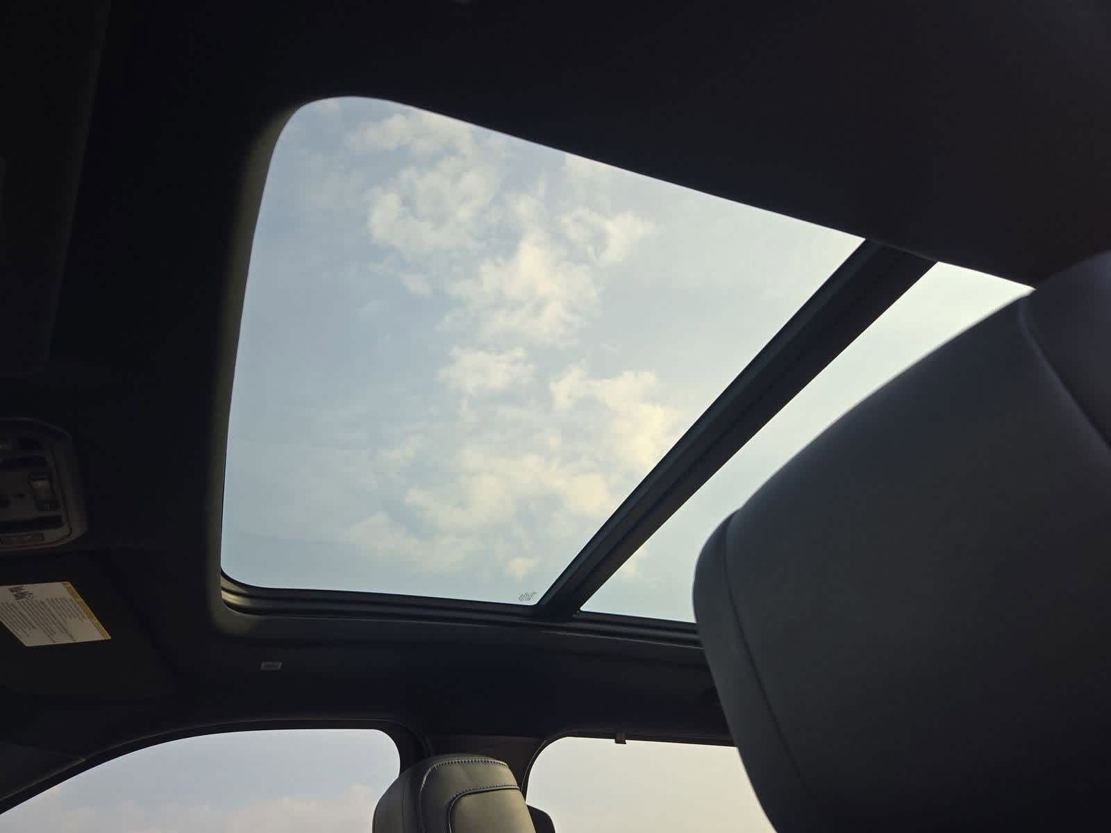 Thumbnail: 2024 Toyota Tundra - 17