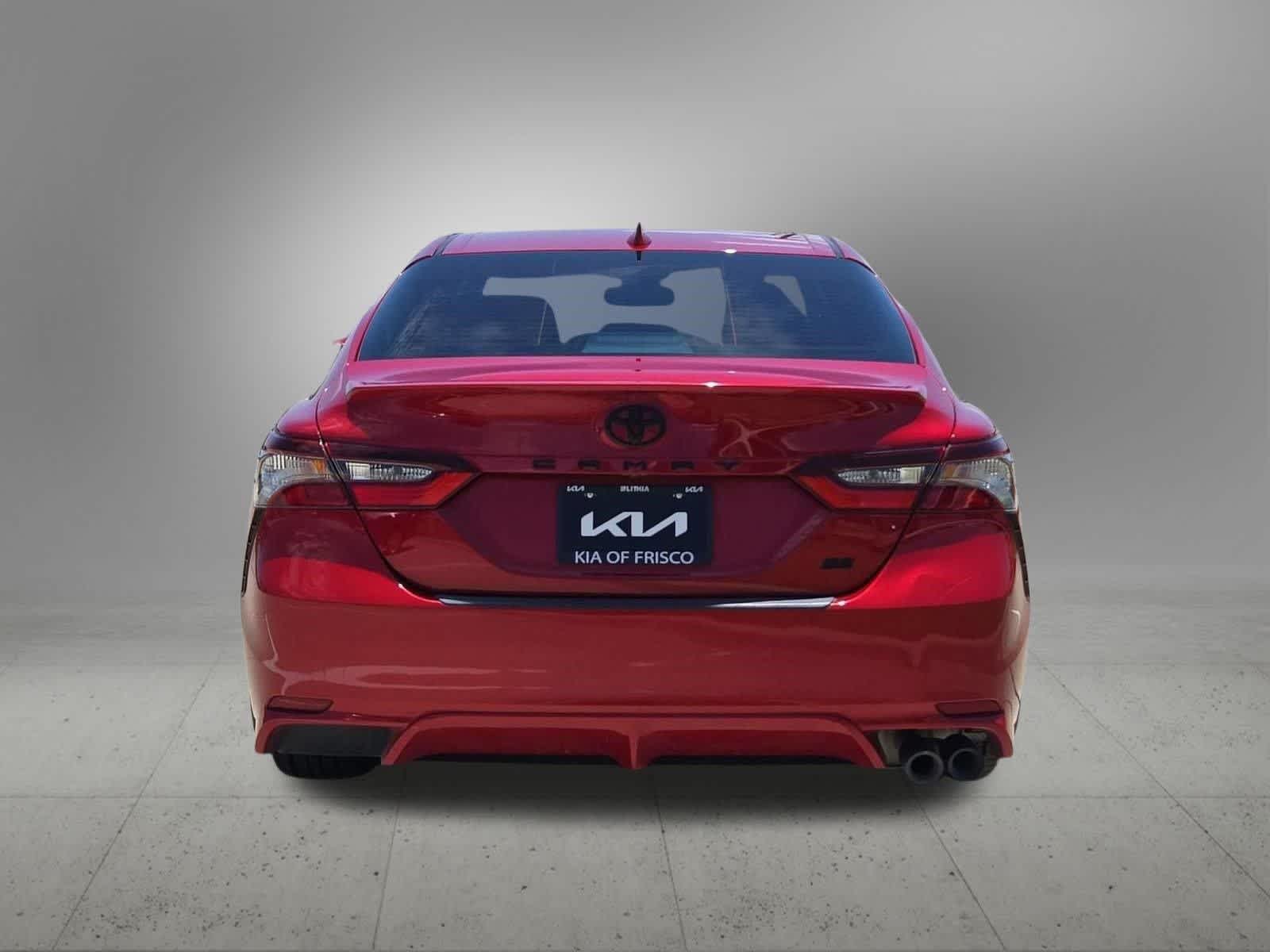 Thumbnail: 2022 Toyota Camry - 4