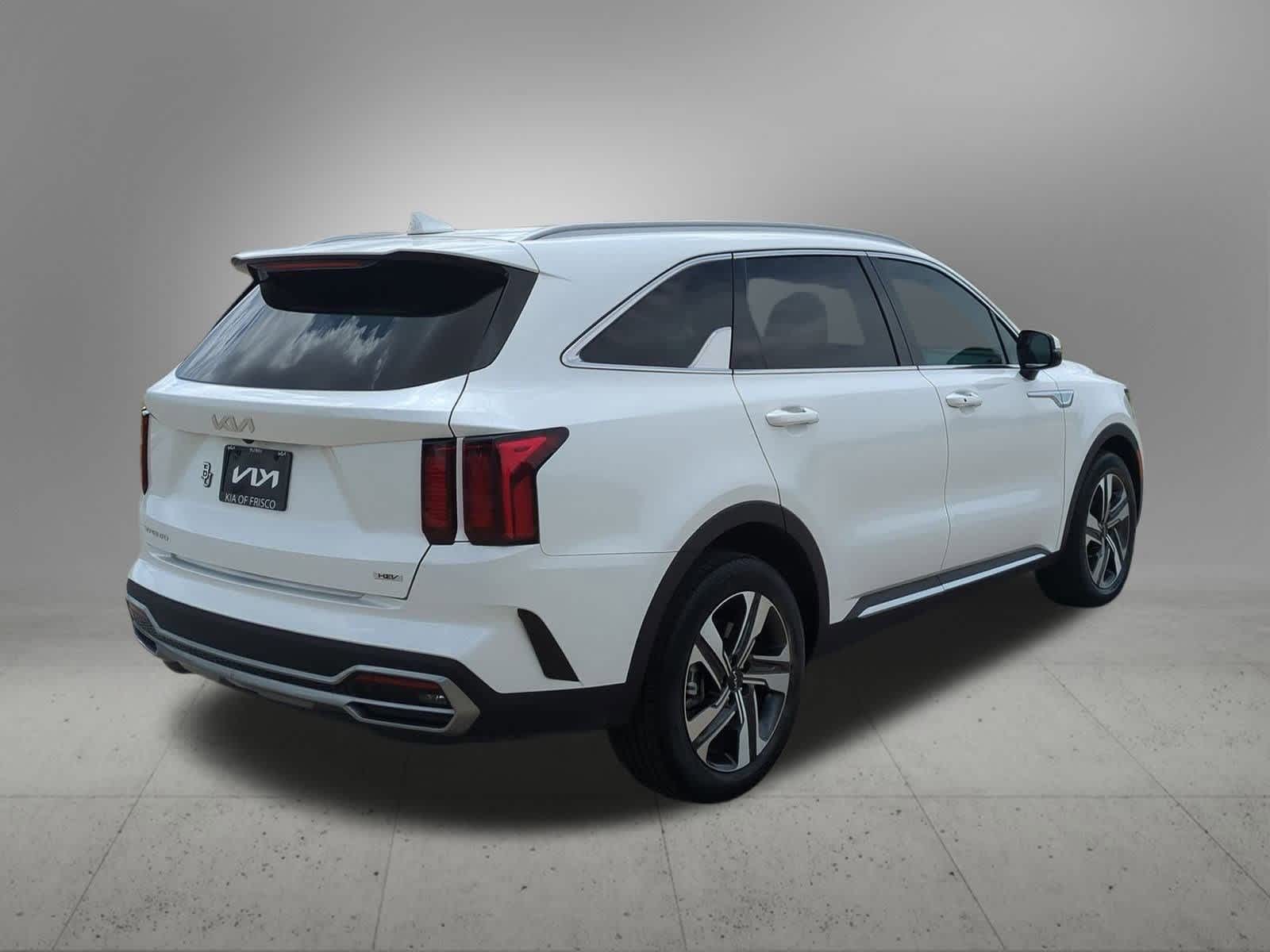 Thumbnail: 2023 Kia Sorento - 6