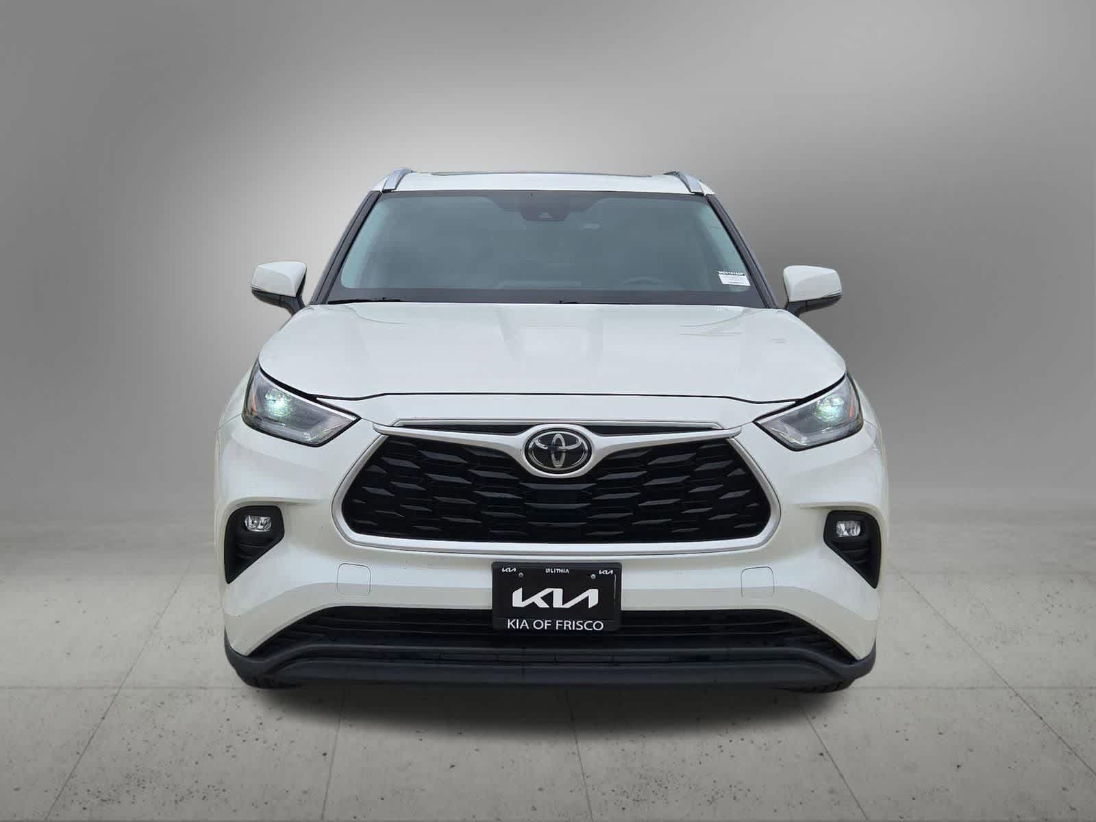 Thumbnail: 2021 Toyota Highlander - 9