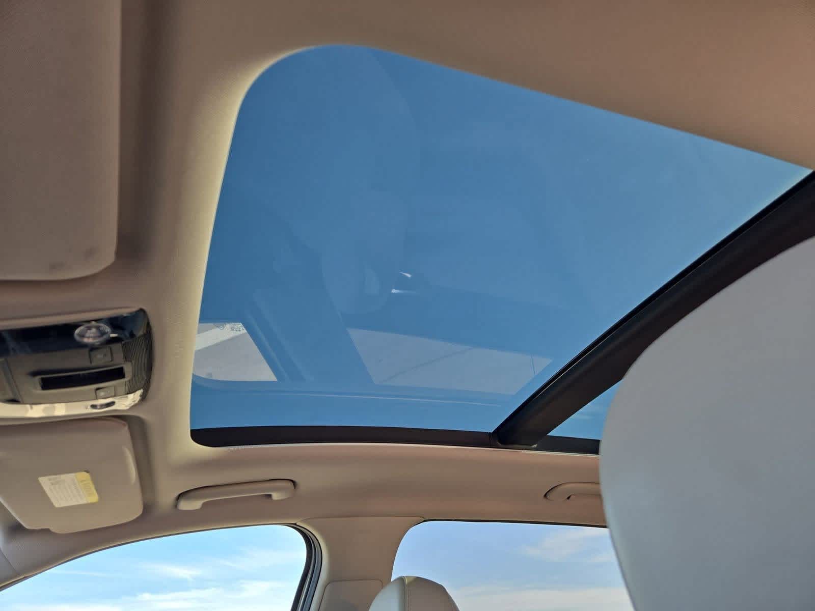 Thumbnail: 2021 Kia Sorento - 17