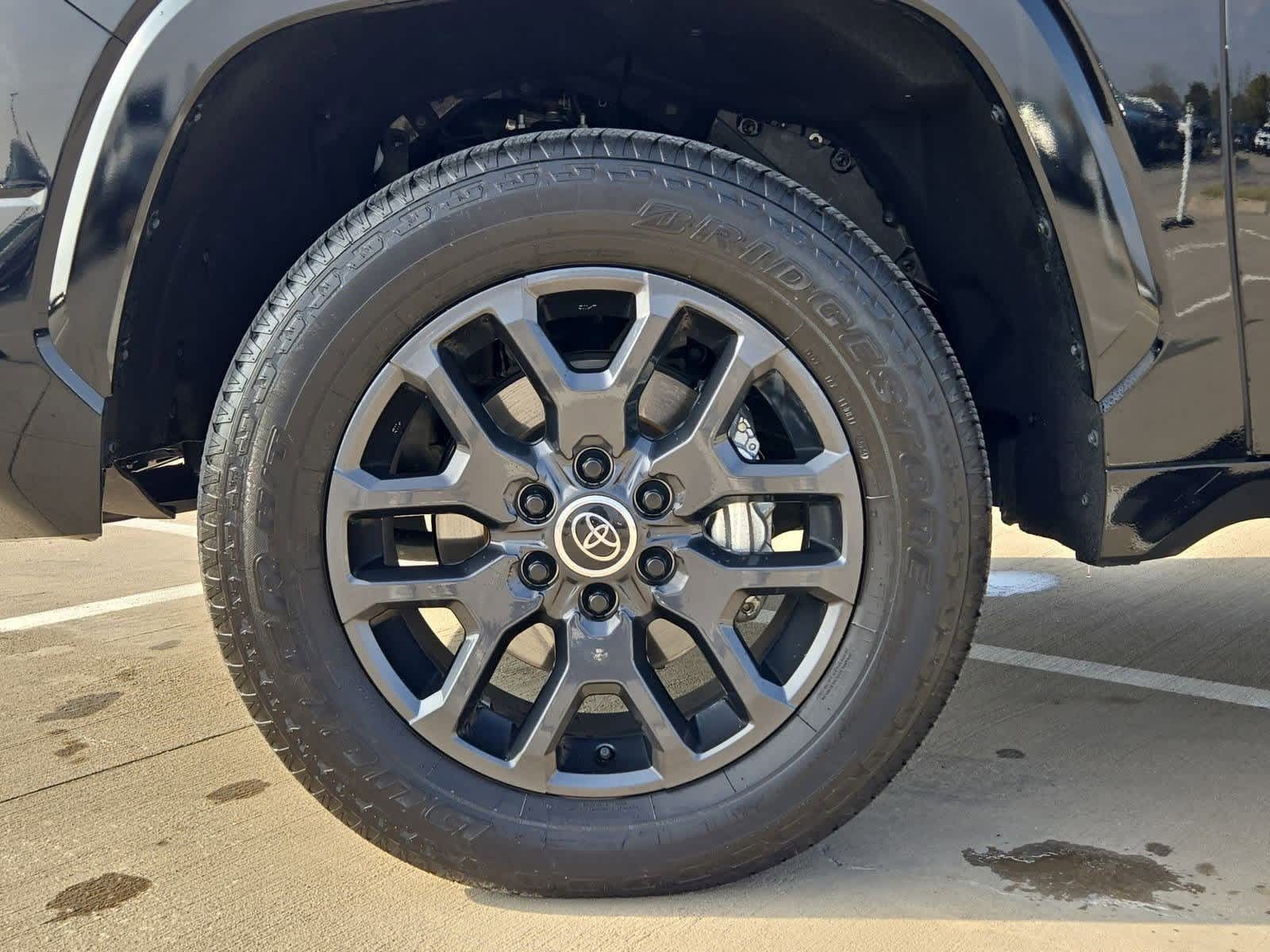 Thumbnail: 2024 Toyota Tundra - 11