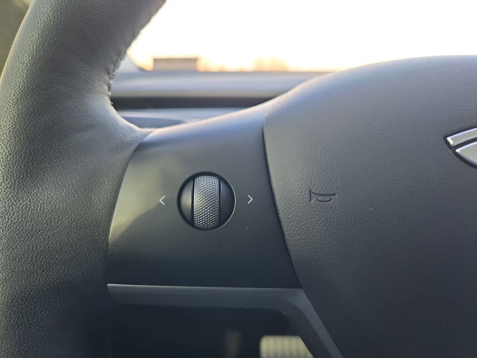 Thumbnail: 2021 Tesla Model Y - 21