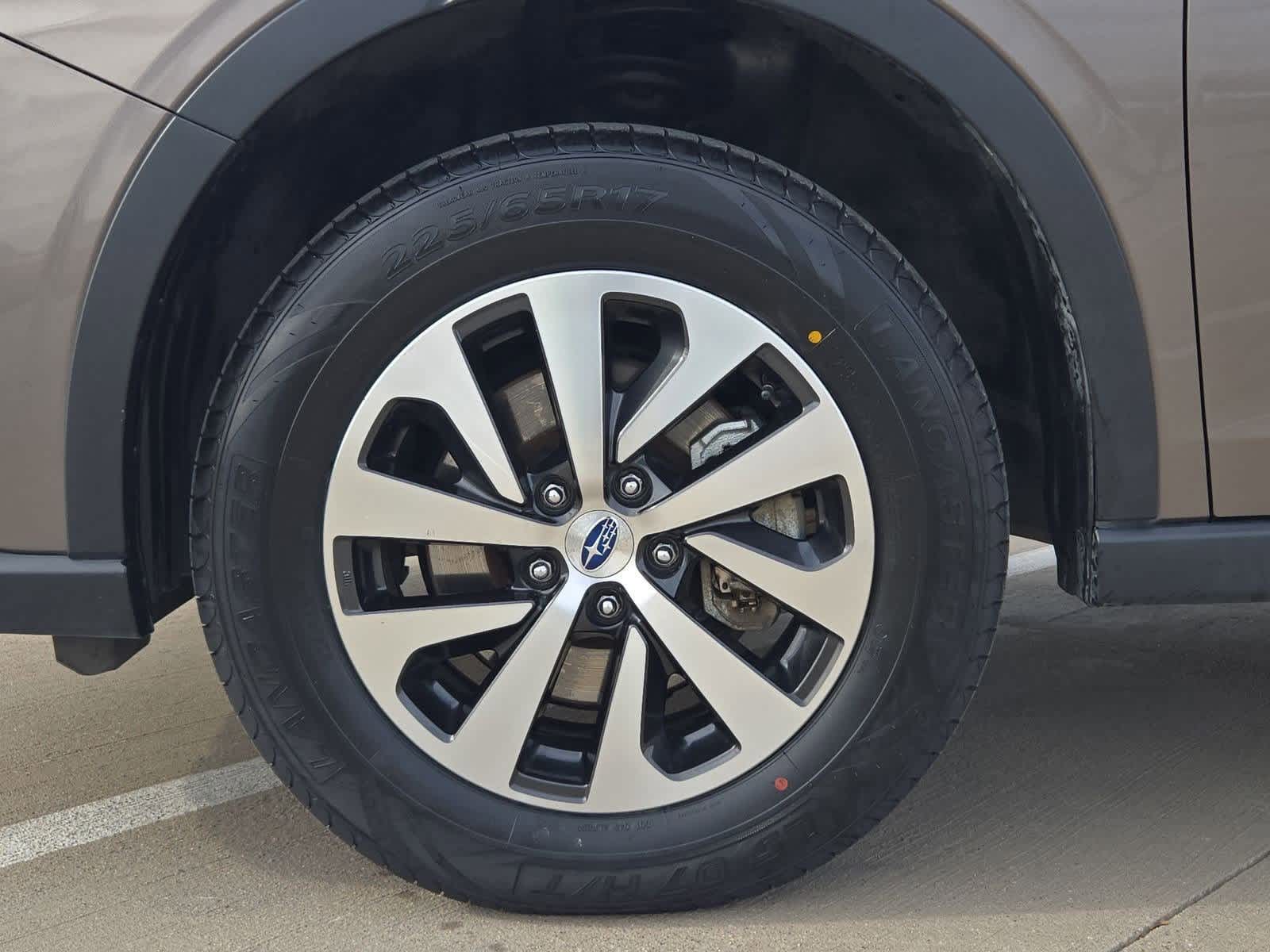 Thumbnail: 2021 Subaru Outback - 13