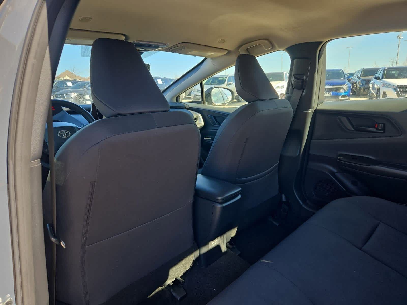 Thumbnail: 2024 Toyota Prius - 17