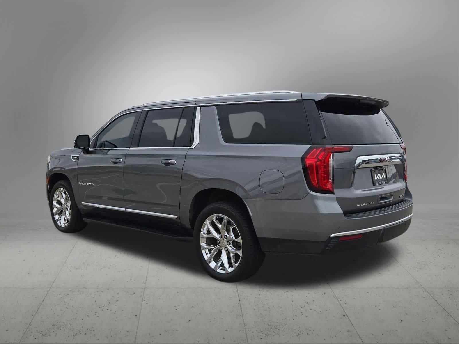 Thumbnail: 2021 GMC Yukon XL - 4