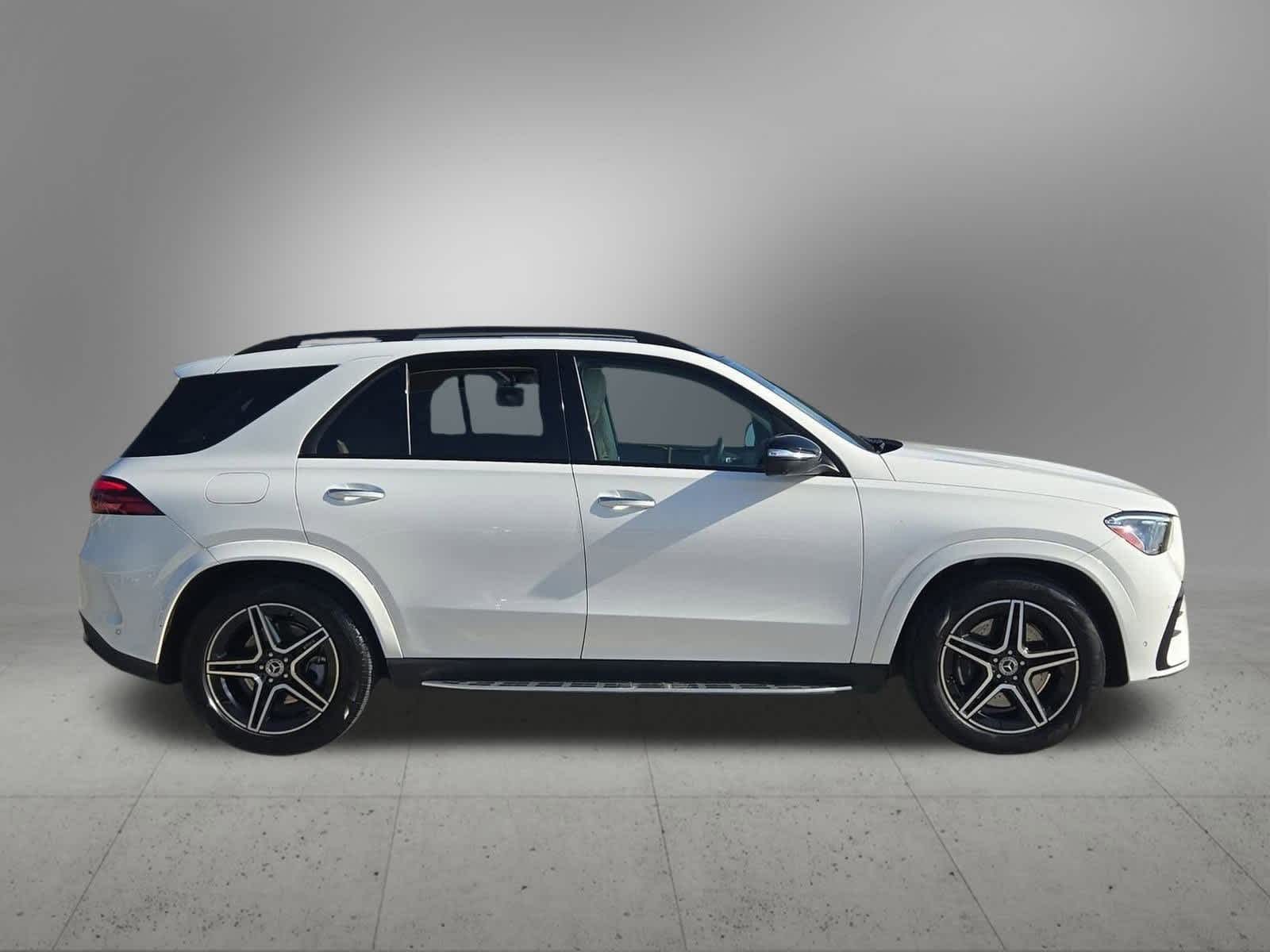 Thumbnail: 2024 Mercedes-Benz GLE - 7