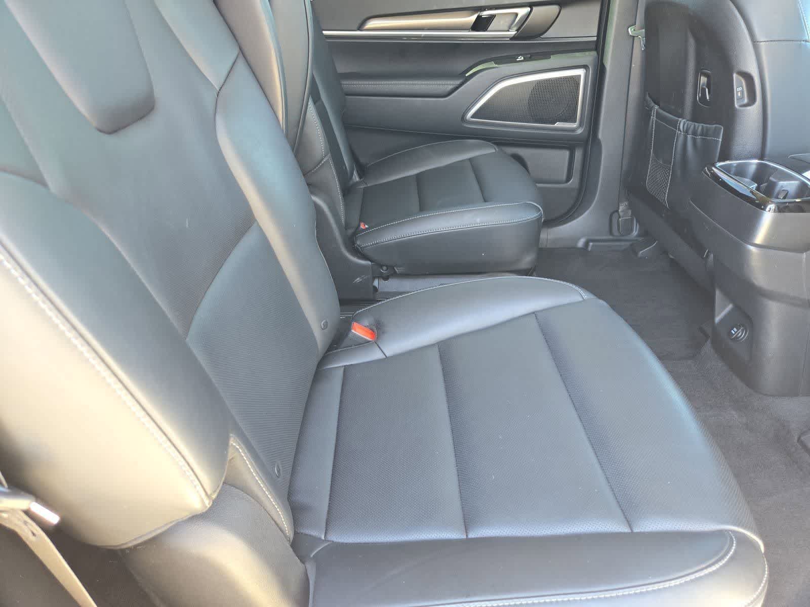 Thumbnail: 2024 Kia Telluride - 19