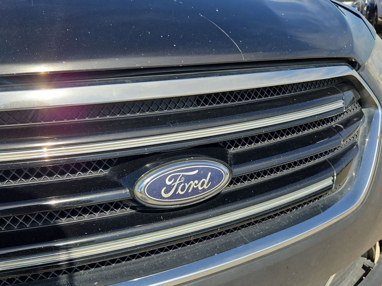 Thumbnail: 2017 Ford Taurus - 10