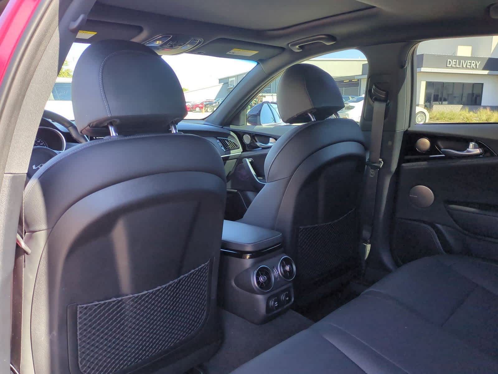 Thumbnail: 2023 Kia Stinger - 17