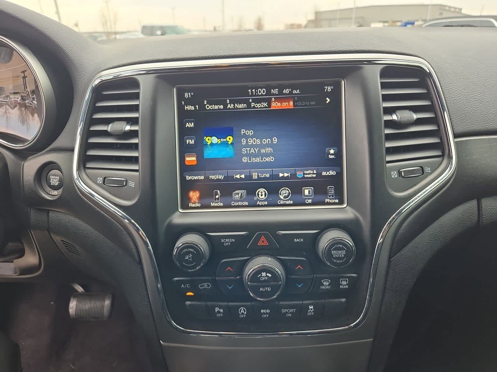 Thumbnail: 2017 Jeep Grand Cherokee - 27