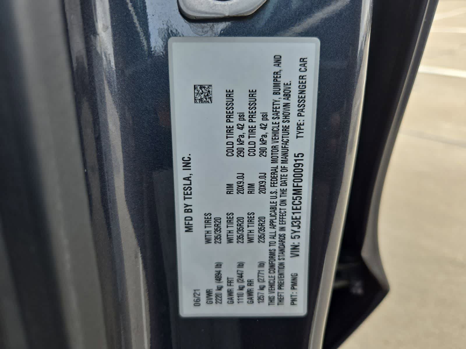 Thumbnail: 2021 Tesla Model 3 - 32