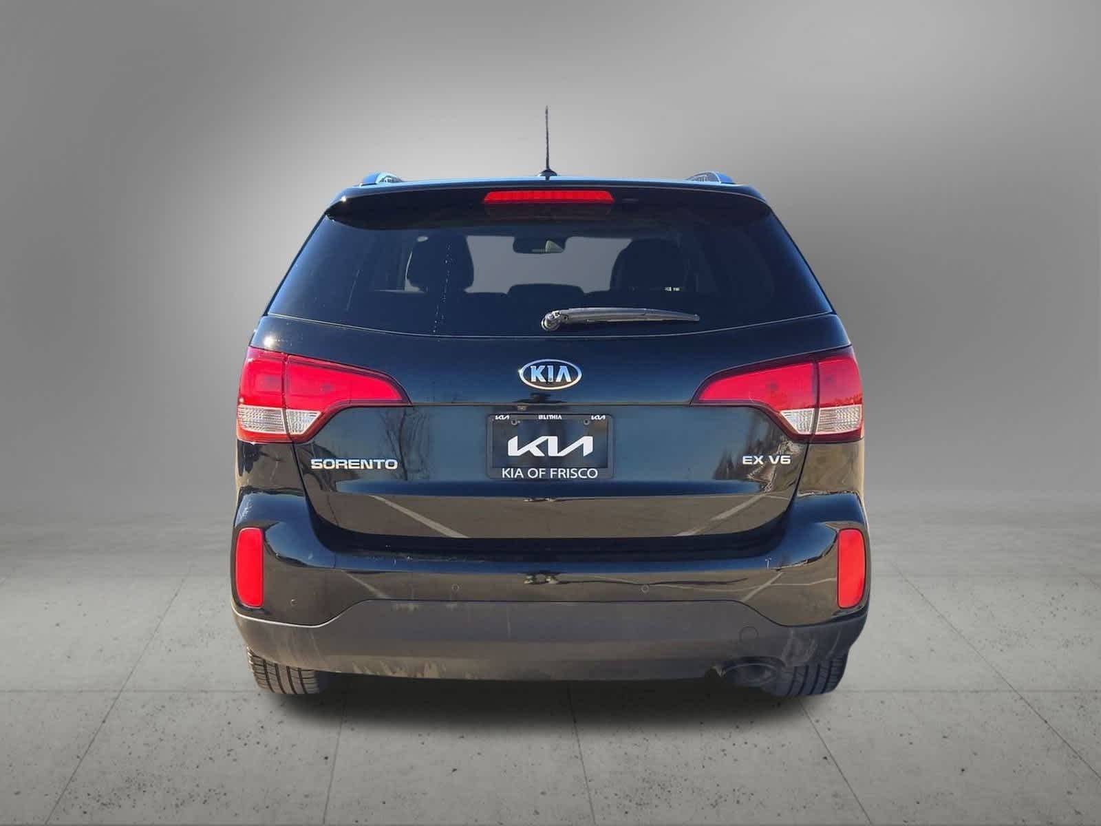 Thumbnail: 2015 Kia Sorento - 5