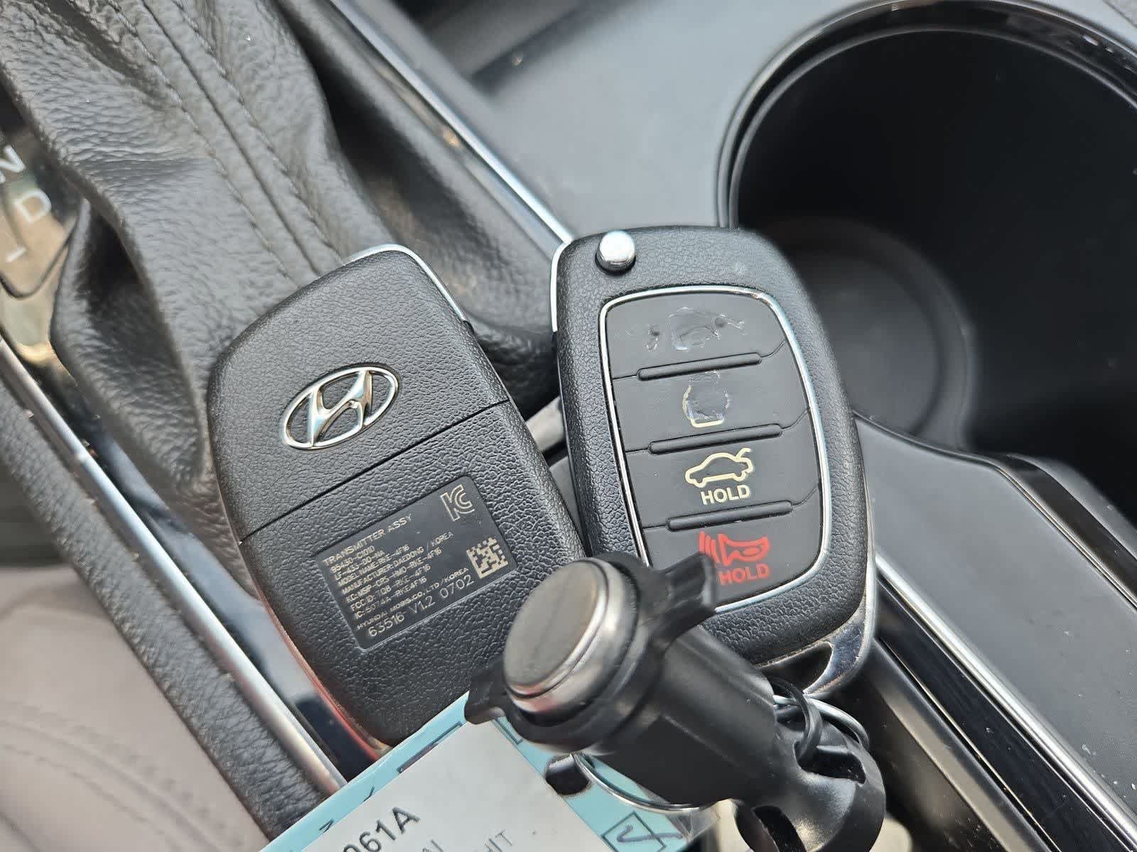 Thumbnail: 2017 Hyundai Sonata - 31
