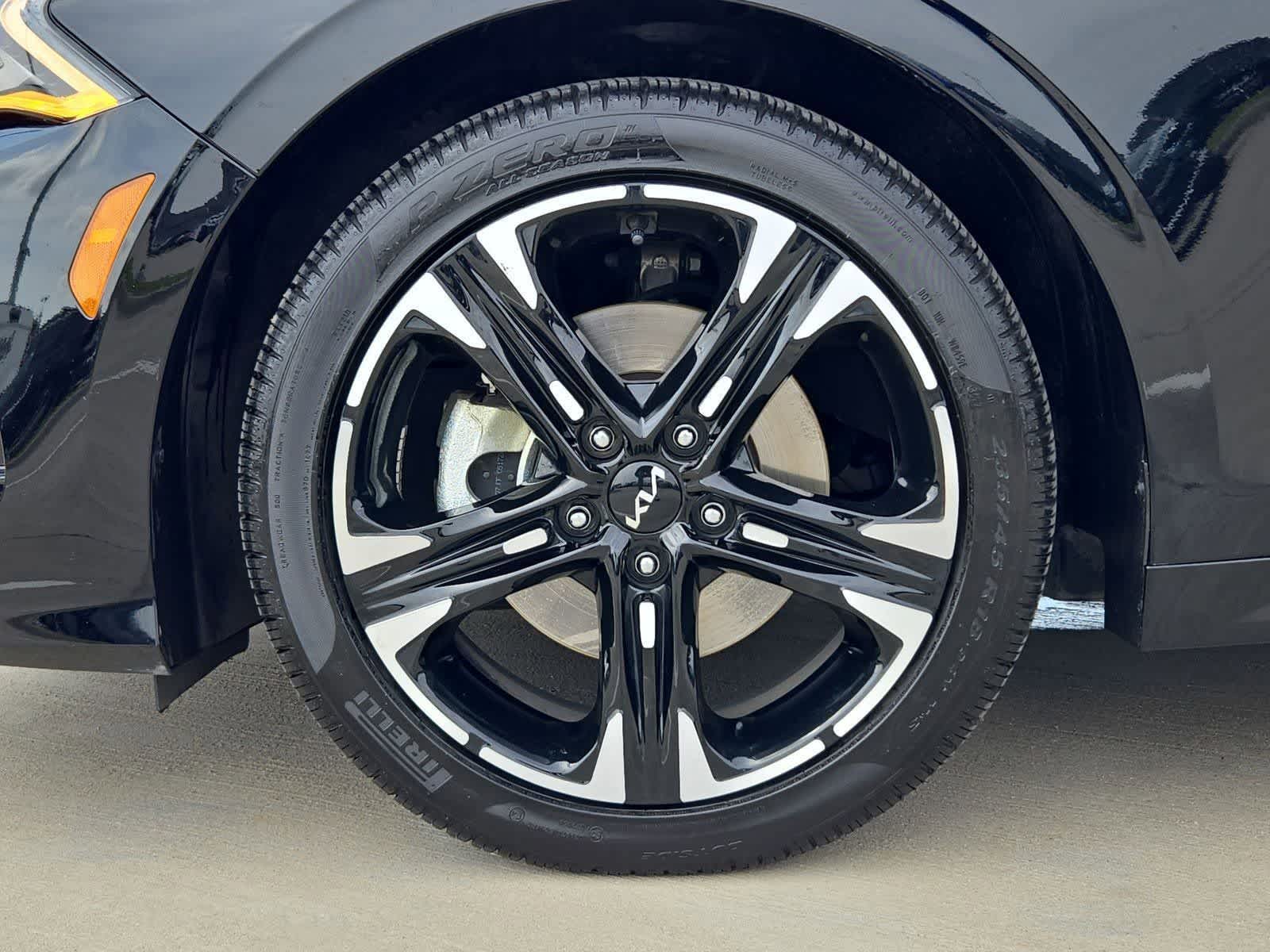 Thumbnail: 2023 Kia K5 - 12