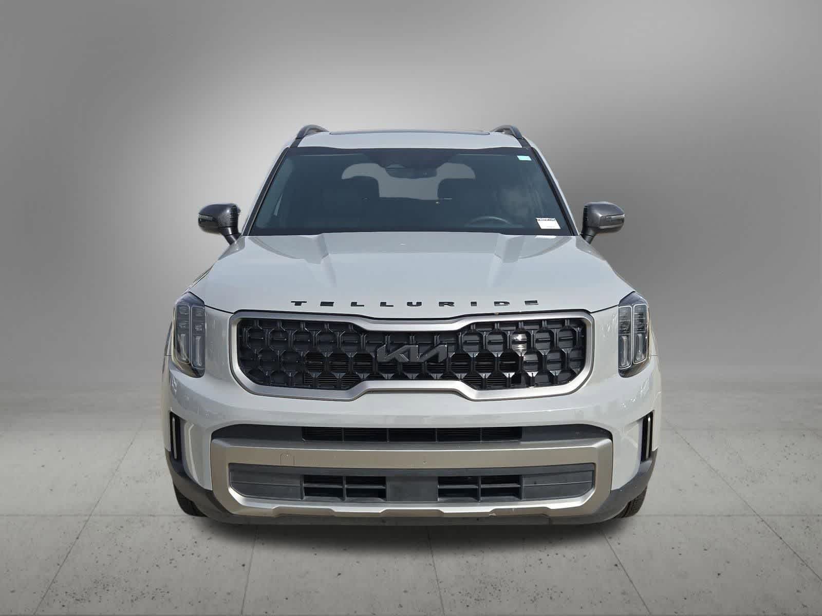 Thumbnail: 2023 Kia Telluride - 9