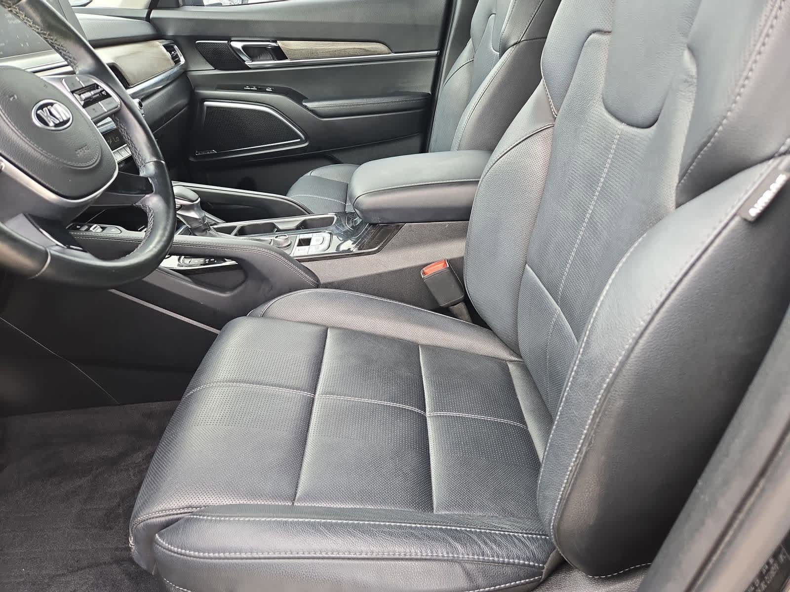 Thumbnail: 2021 Kia Telluride - 14