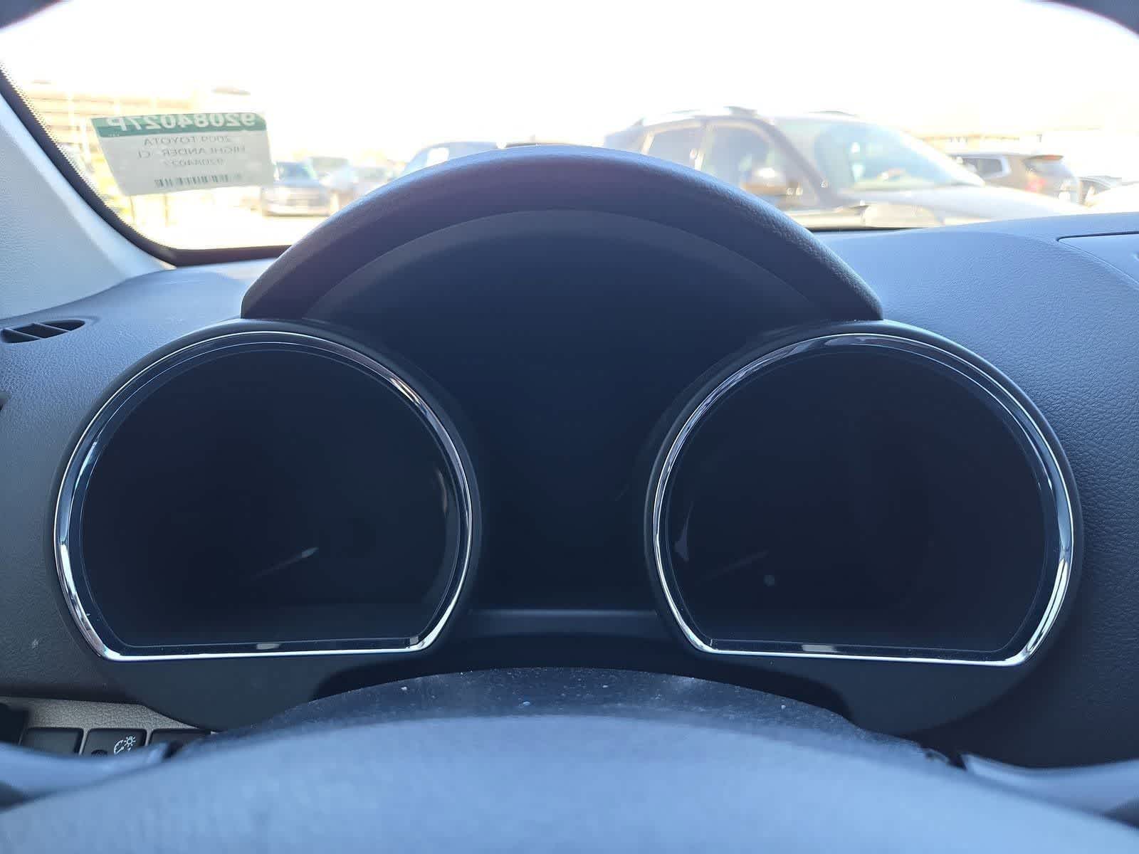 Thumbnail: 2009 Toyota Highlander - 28