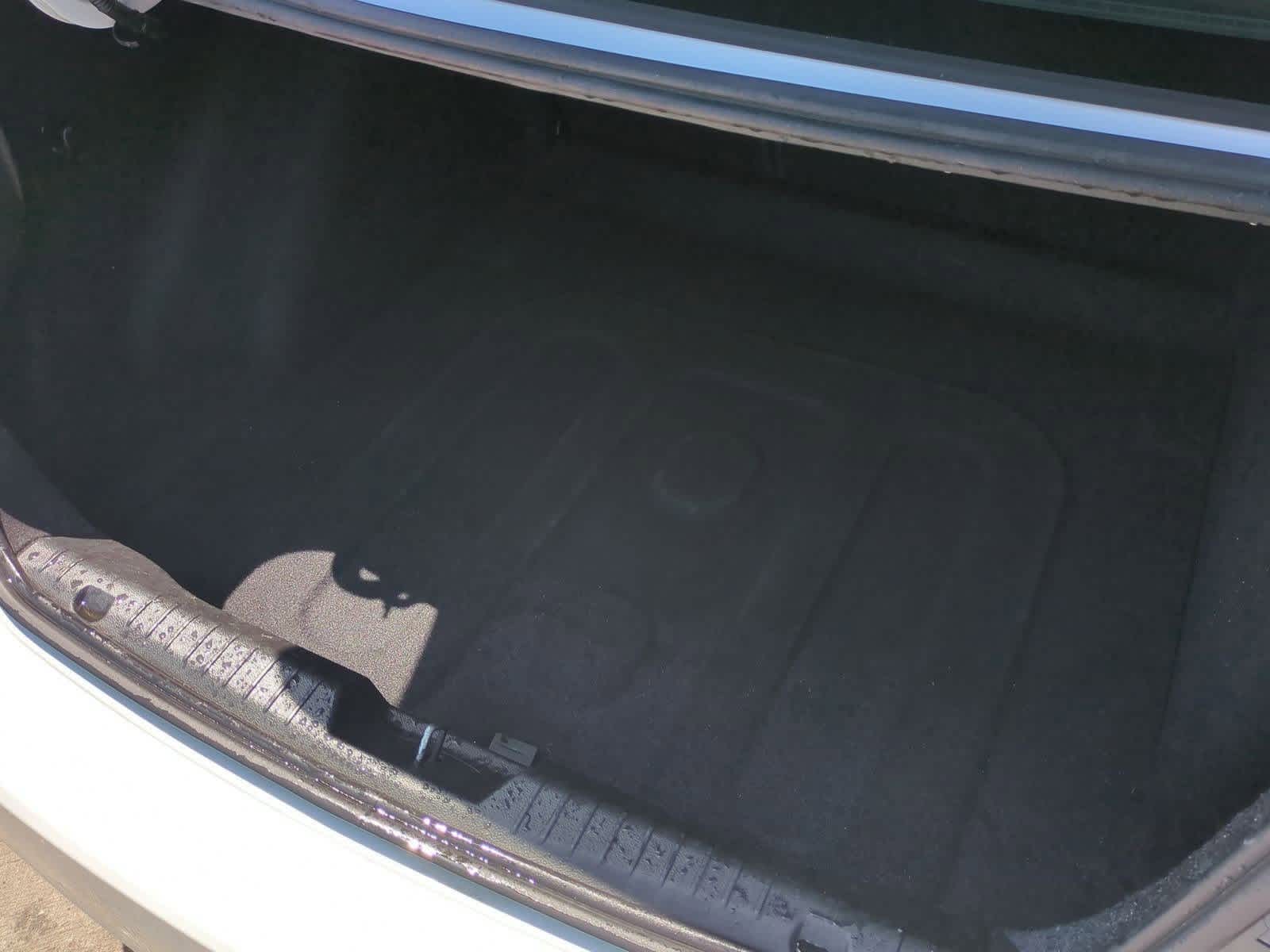 Thumbnail: 2014 Chevrolet Cruze - 31