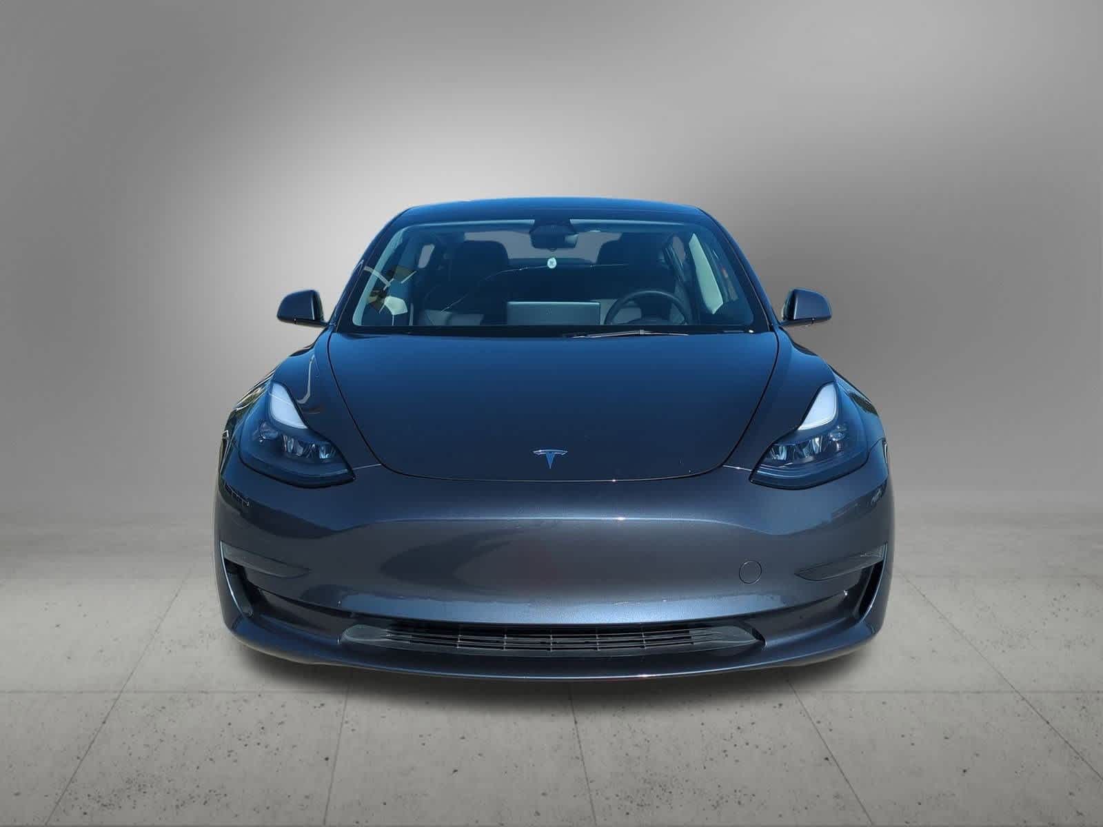 Thumbnail: 2023 Tesla Model 3 - 9